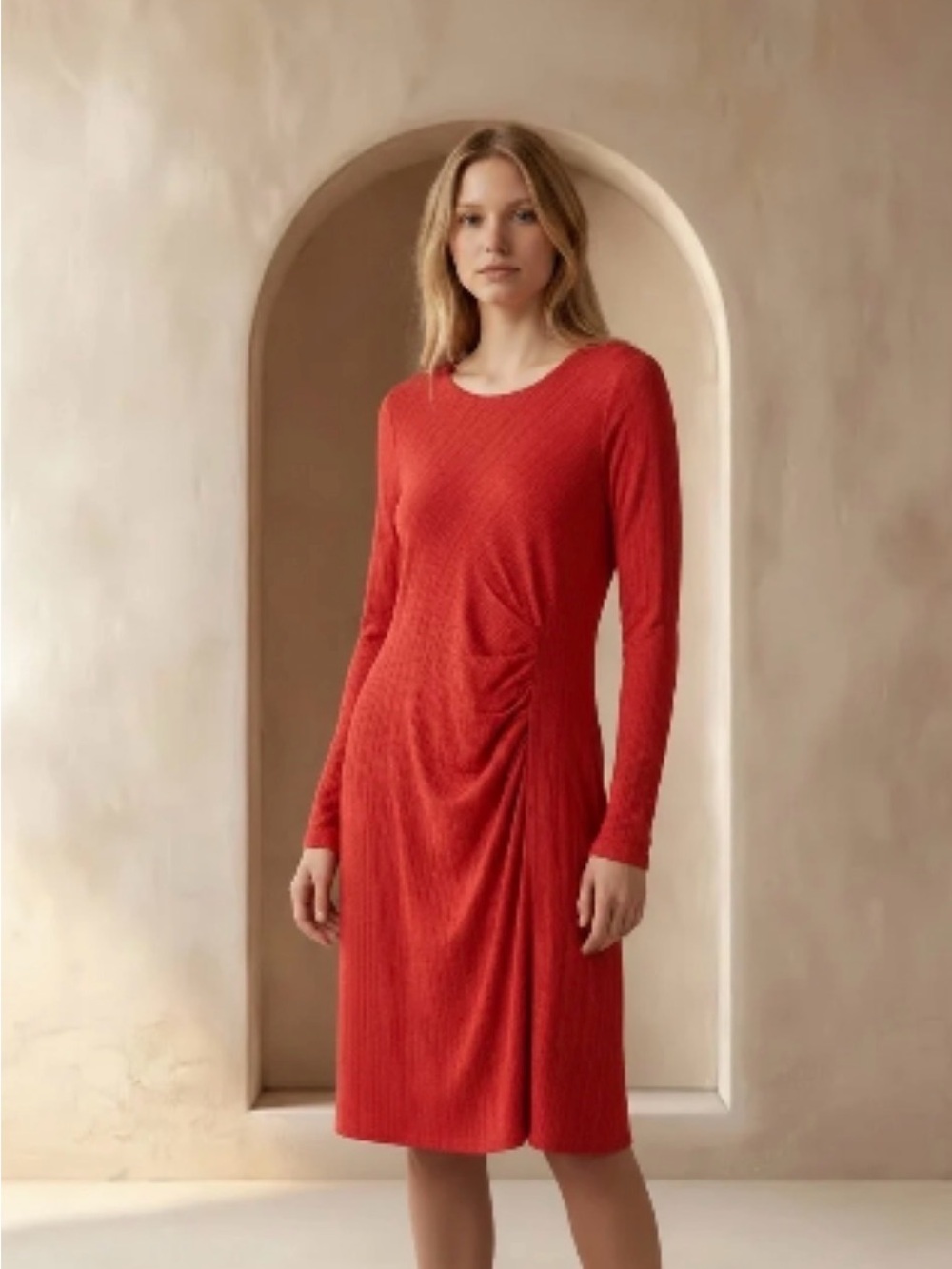 NWOT Gilli Rust Ribbed Long Sleeve Ruched Minimalist Midi Dress Sz S (4-6)